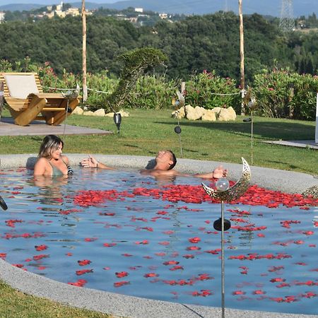 Essenziale Bed and Breakfast Castell'Anselmo Εξωτερικό φωτογραφία