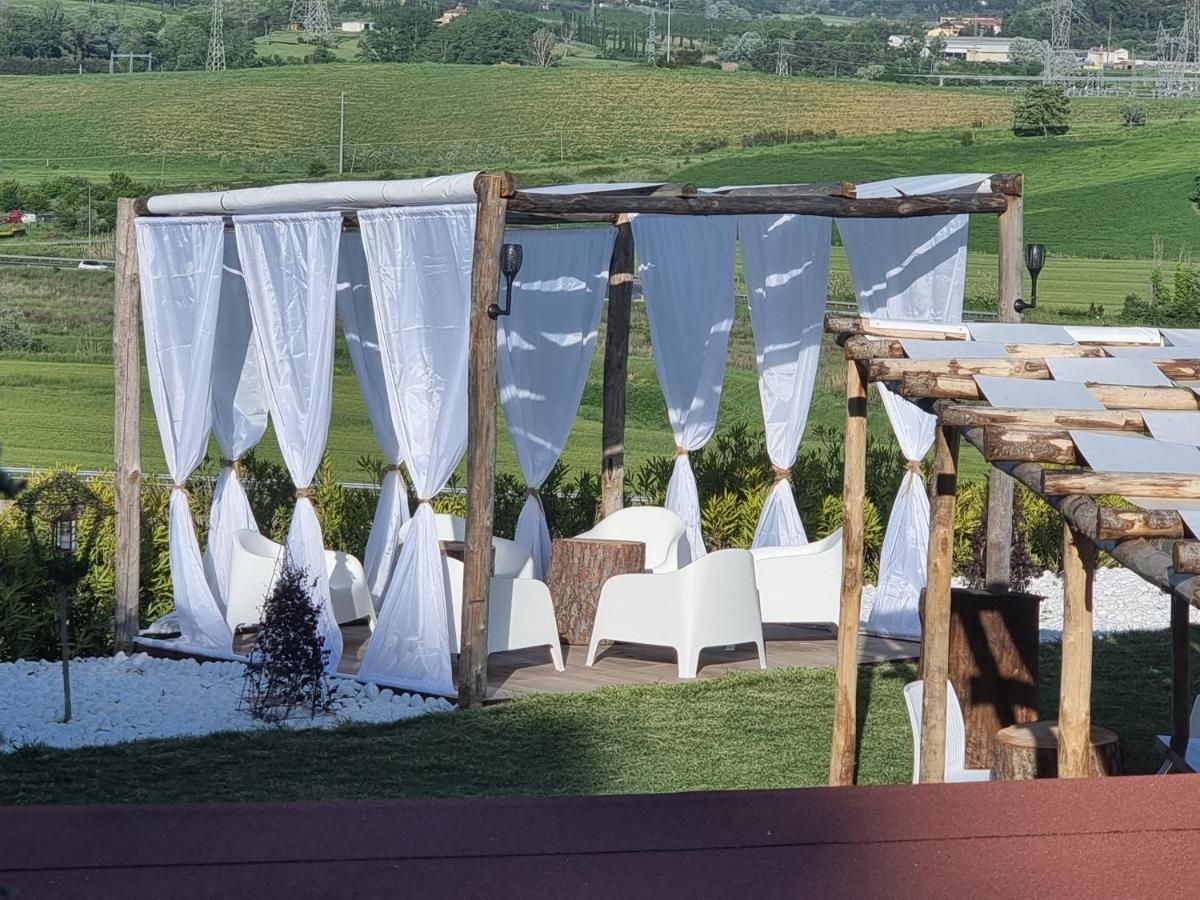 Essenziale Bed and Breakfast Castell'Anselmo Εξωτερικό φωτογραφία